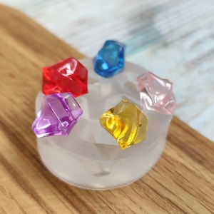 Silicone Mold for Small Crystal Pebble Set – 5 Gemstone Shapes – For Epoxy, UV Resin, Clay, Chocolate – Food Grade