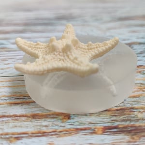 Flexible Silicone Mold for Starfish & Shells - 40mm, Perfect for Resin, Clay, Wax, and Food Decoration