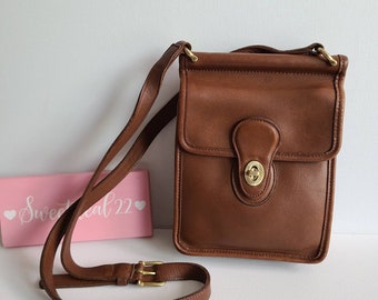 Vintage Coach British Tan Murphy Bag