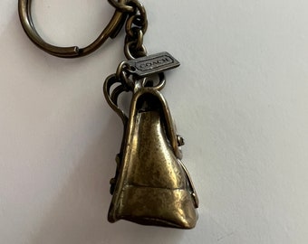 小物 Vintage Coach Daypack Turnrock Key Fob Coach Vintage Daypack in Brass - Keychain Keyfob Keyring