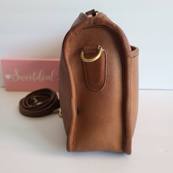 Vintage Coach British Tan Companion Bag - image 5