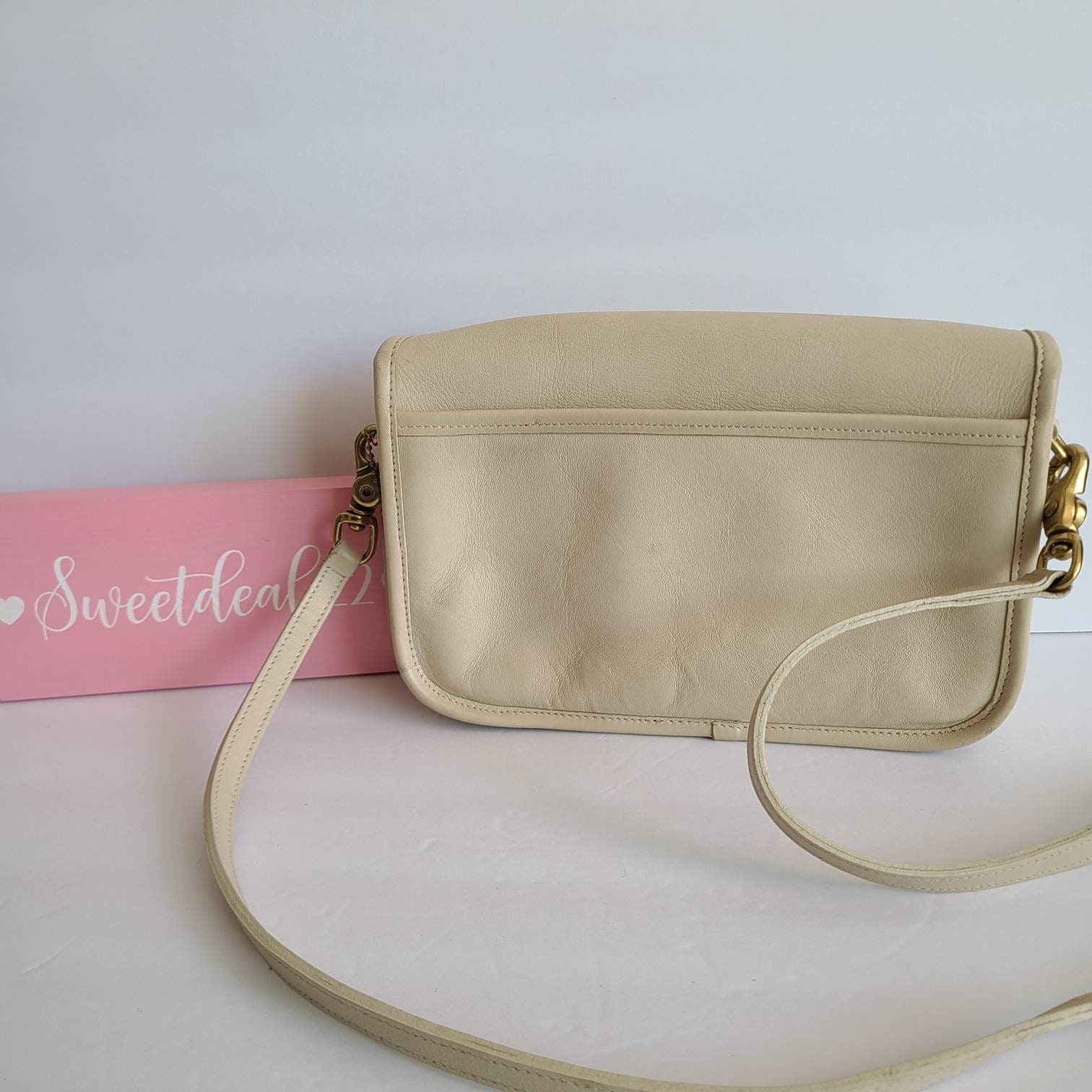 Vintage Coach Original Bone Pocket Purse - Etsy Canada