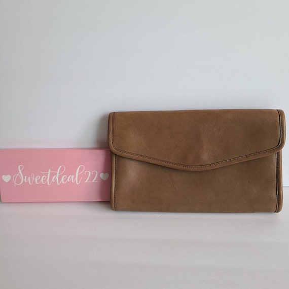 Vintage Coach NYC Putty Envelope Clutch - image 1