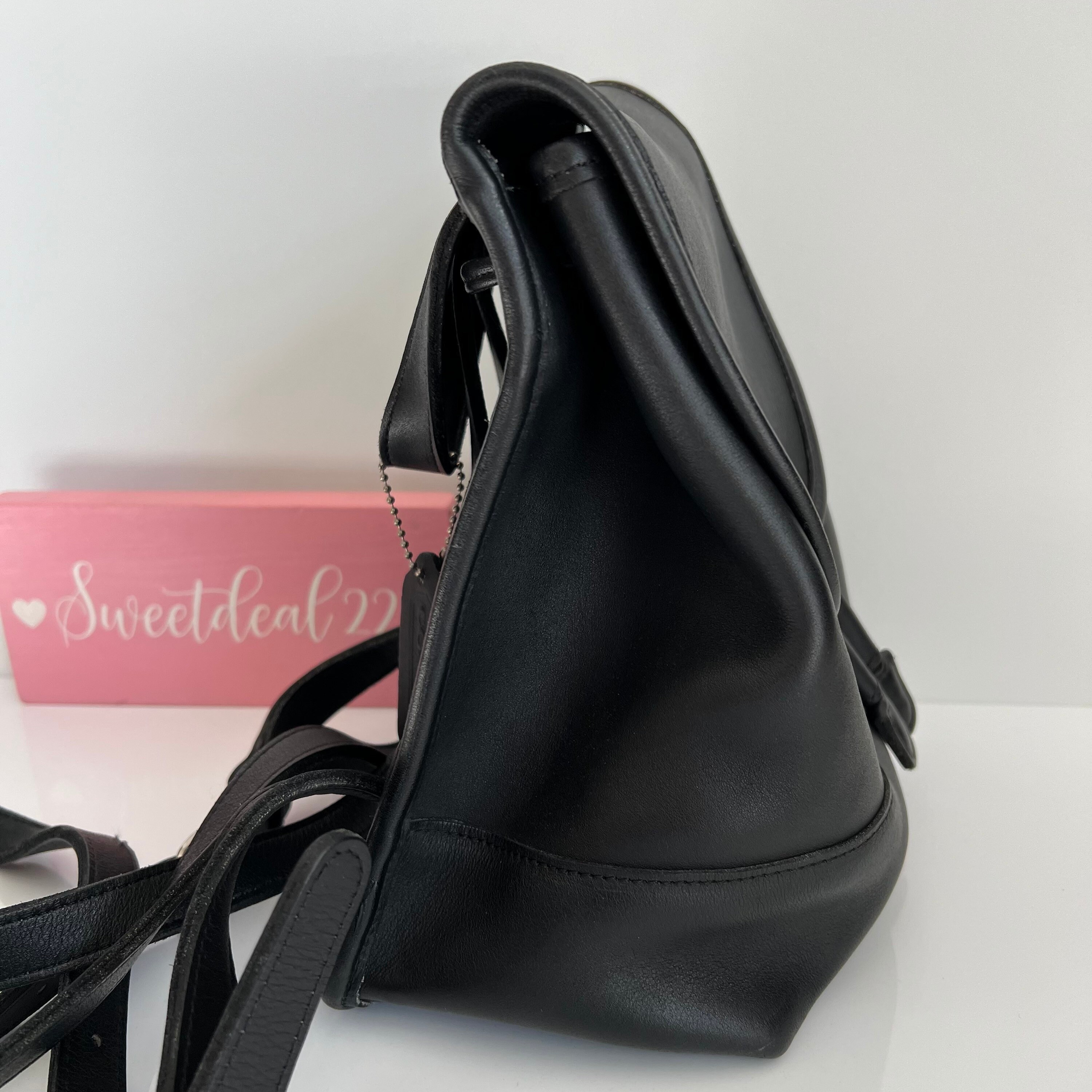 信頼も厚い Vintage Coach Mini Daypack Backpack Black Leather With Nickel Hardware -  Etsy バッグ