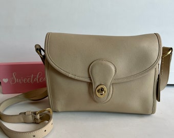 Vintage Coach Green Beckett Shoulder Bag 