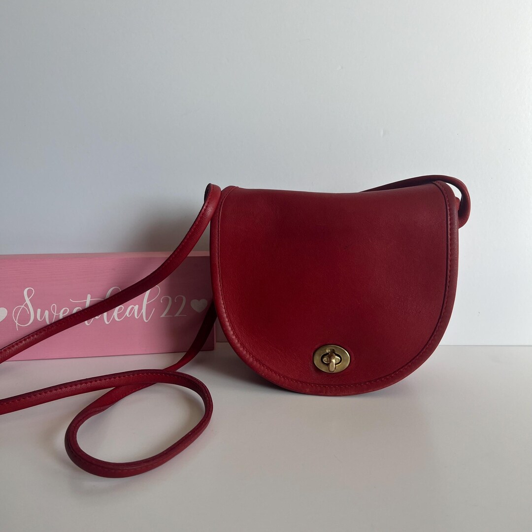 vintage coach old Suede mini Boston 赤 極美品 vintage coach old Suede mini Boston - メルカリ