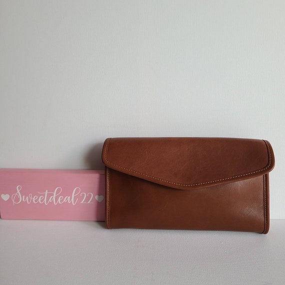Vintage Coach NYC Leather Envelope Clutch