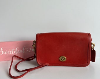 Vintage Coach NYC Red Kisslock Dinky