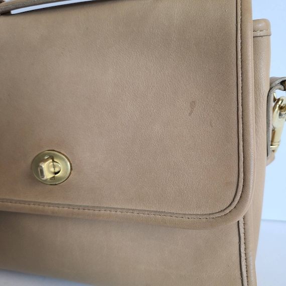 Vintage Coach Tan Top Handle Court Bag - image 2