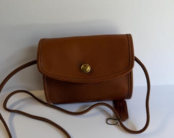 Vintage Coach British Tan Chrystie Bag