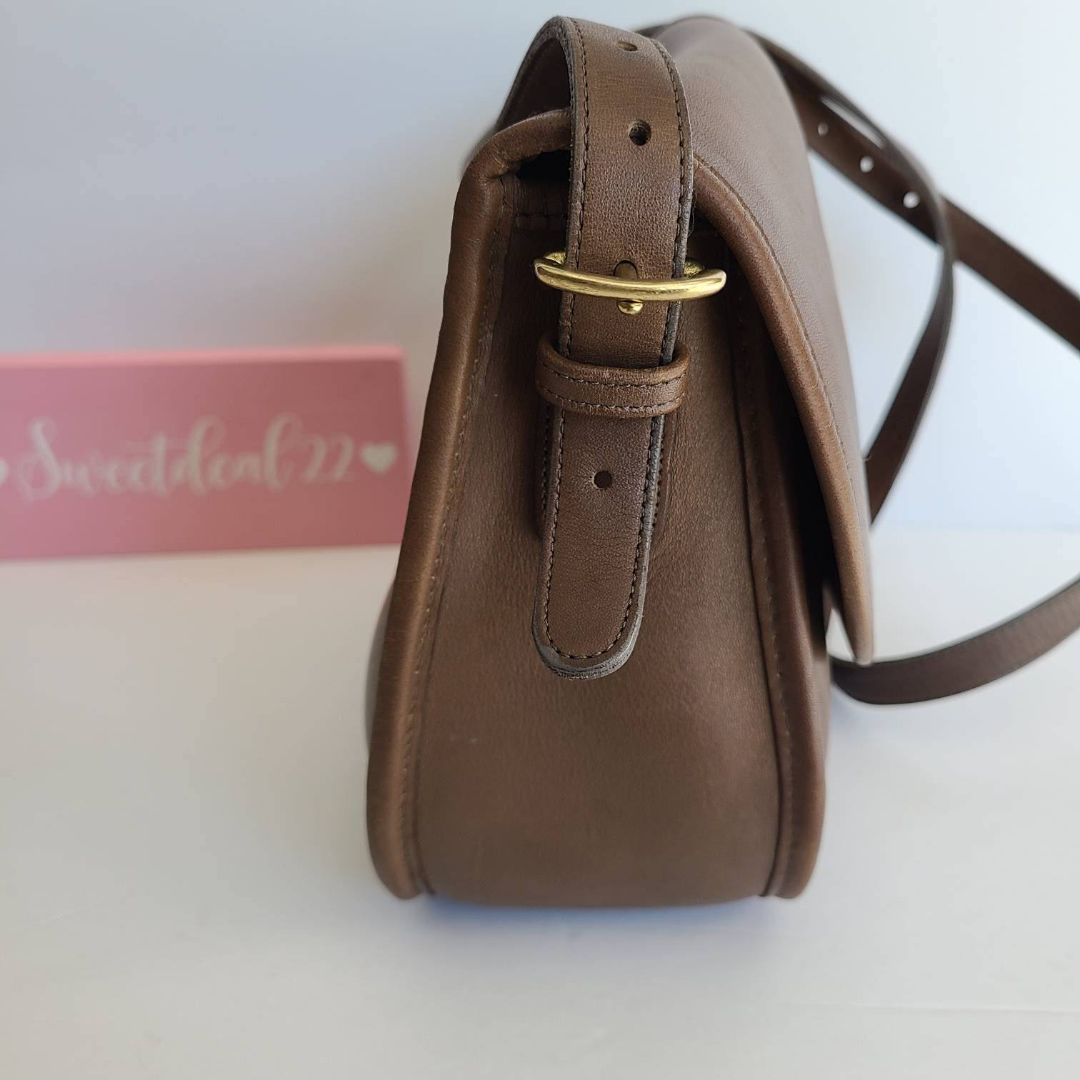 Coach Vintage Messenger Bag Shoulder 茶 Coach Vintage Messenger Bag Shoulder 茶 Vintage Coach NYC Classic