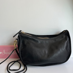 Vintage Coach Black Large Swinger Handbag