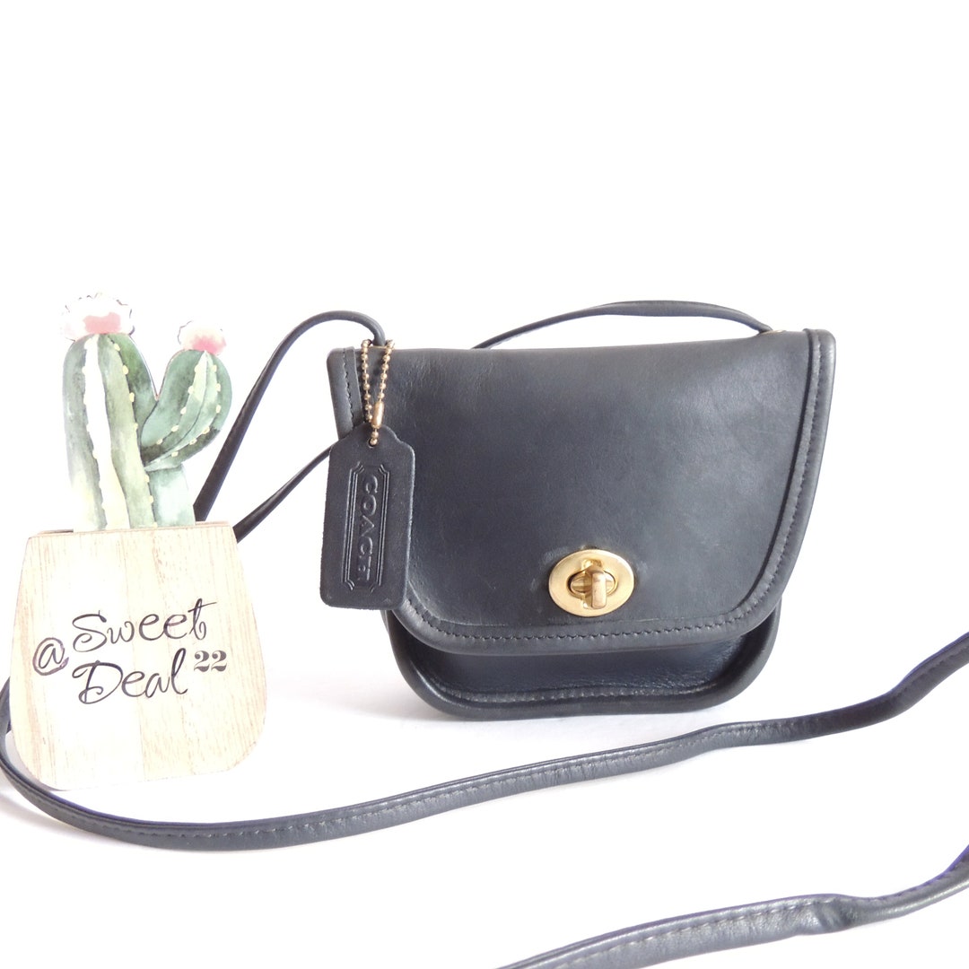 バッグ Vintage Coach Everett Bag navy Leather Vintage Coach Dark Blue Everette Bag - Etsy