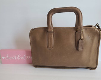 Vintage Coach Nyc Standard Tote