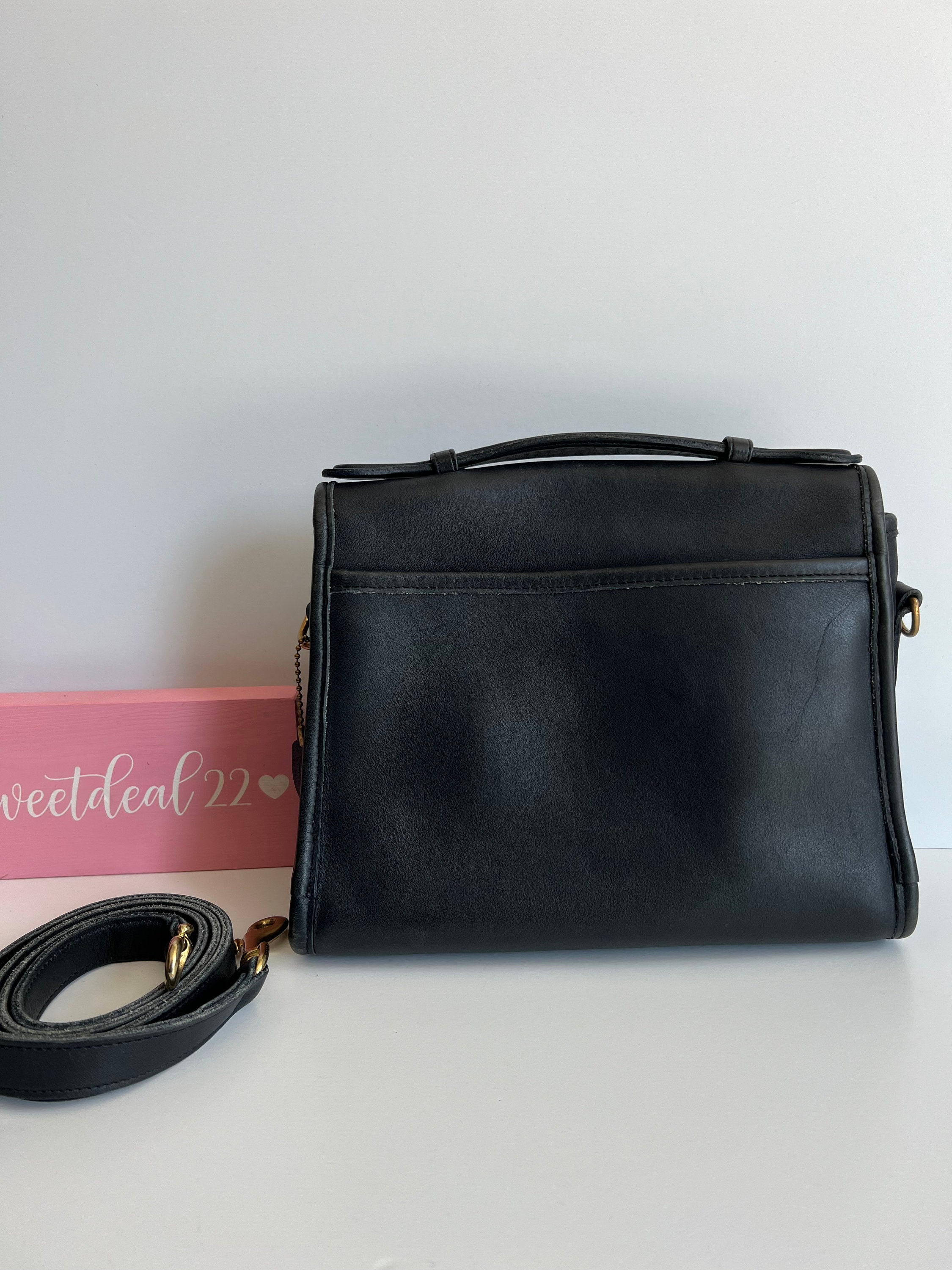 新品同様 Vintage Coach オールドコーチ ショルダーバッグ 黒