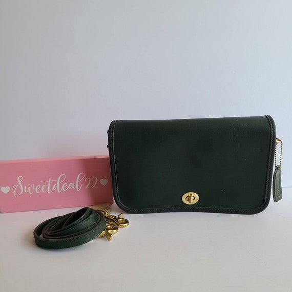 Vintage Coach Original Green Pocket Purse