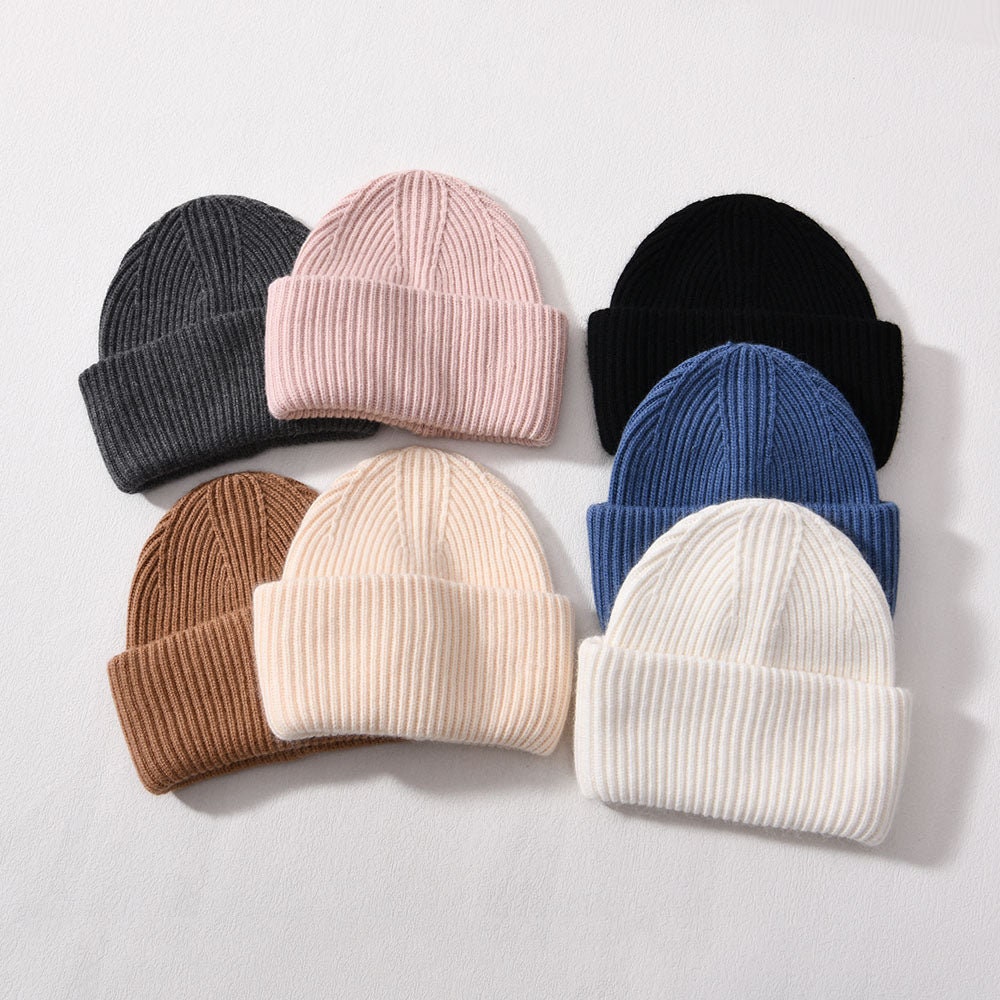 Vintage ski resort best sale hats