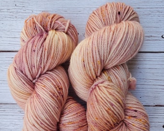 Hand dyed yarn| Pink Speckles| Superwash Merino Wool/Nylon