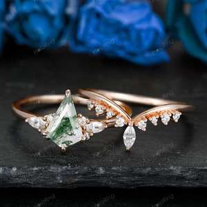 Vintage kite cut green moss agate engagement ring set 18k rose gold marquise cut moissanite ring for women unique bridal wedding ring set