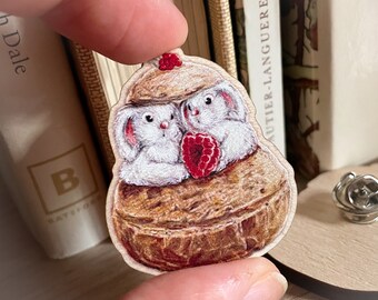 Pin brooch Wood Bunny Badge gift Valentine's rabbit wood Peter rabbit animal cute pin brooch badge Beatrix Potter jewelry pin brooch bunny