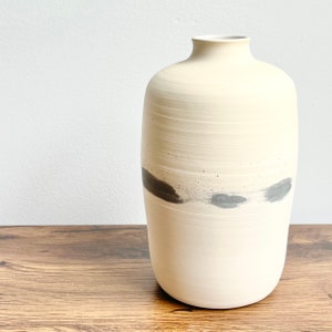 White and Blue Inlay Stoneware Ceramic Vase image 2