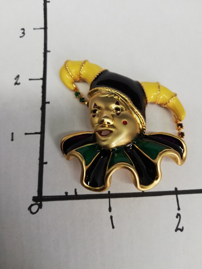 Clown,Gold Clown Brooch enameled brooch,multicolored brooch Brushed Gold Vintage Brooch Gold Clown Pin