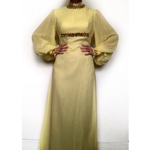 Vintage 70s Boho Bishop Sleeve Maxi Dress