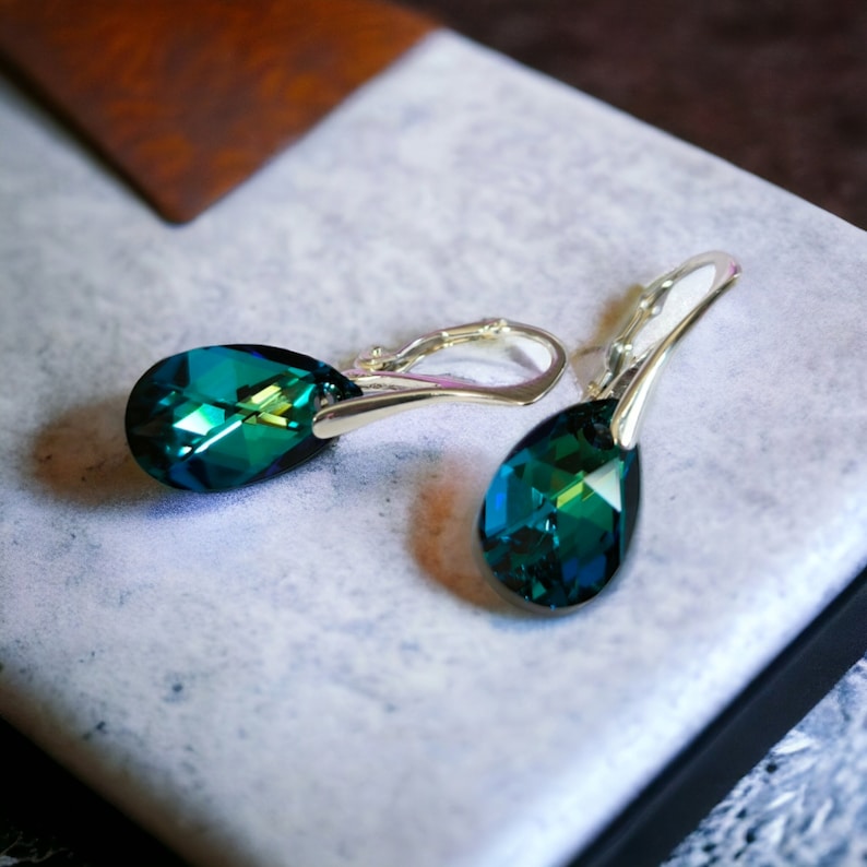 Pendientes de plata chapados en oro con cristales de Swarovski En forma de pera, Pendientes de cristal azul, Pendientes de cristal morado, Pendientes de cristal negro Blue (Bermuda blue)