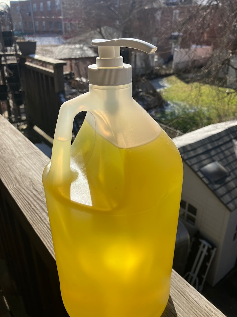 Organic Liquid Castile Soap Unscented 1 Gallon (128 oz) Size image 4