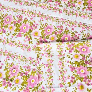 Brand new vintage double bed cotton floral flat sheet ~ Bedlinen / upcycling / manchester / dress making / vintage linen /