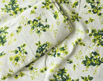 Brand new green floral cotton single bed flat sheet ~ manchester / bedlinen / upcycling / dress making / floral sheet / sewing /