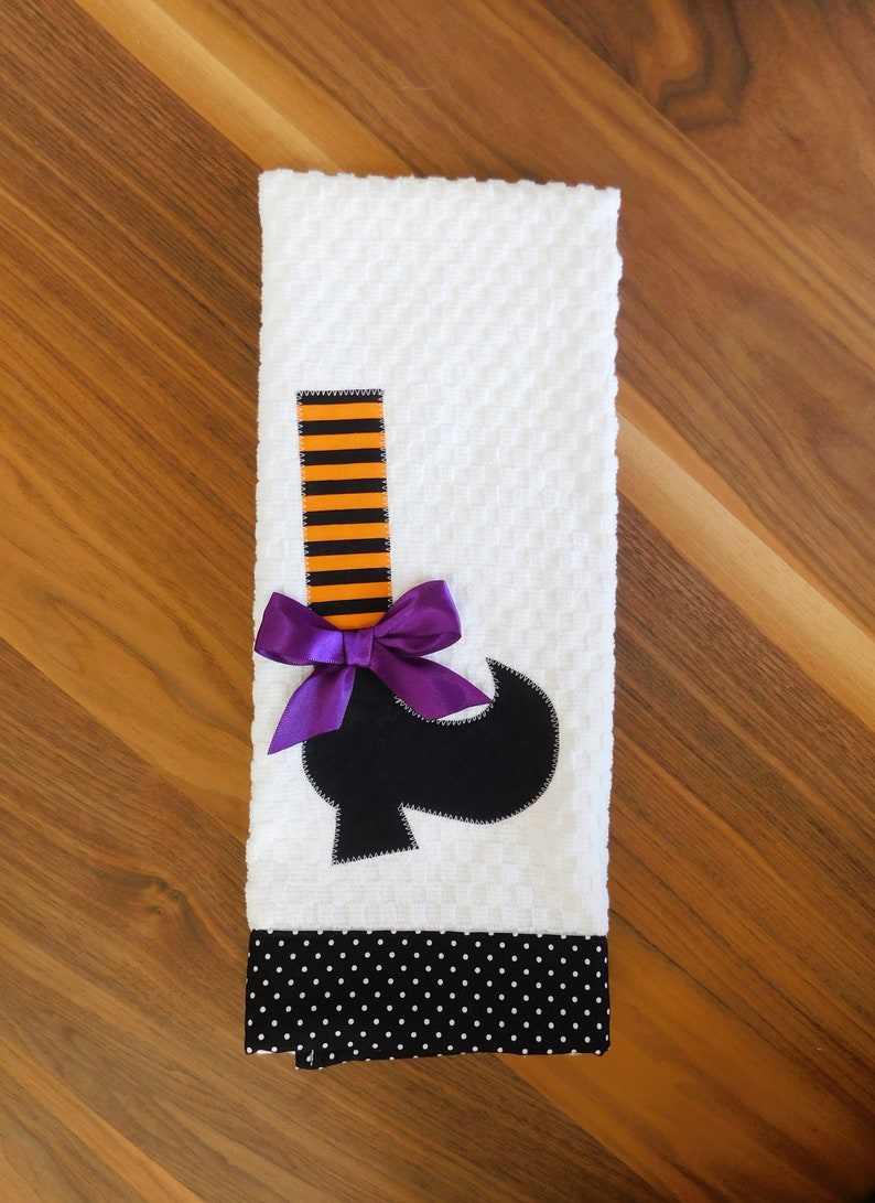 Witch Shoe Hand Towel-Waffle Weave Kitchen Bathroom Halloween imagem 2