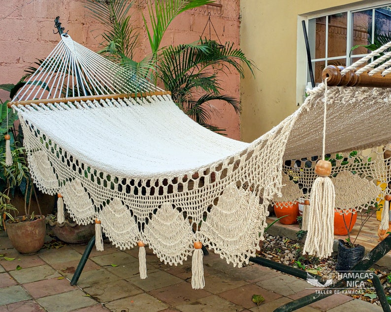 Cotton Handwoven Large Double Hammock with wooden spreader bars Natural Color Crochet Ornament image 3