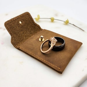 Soporte de cuero para anillos de boda, perfecto para viaje, bolsa de joyería, cambio, monedero o monedero