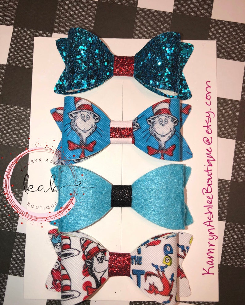 set of 4 Cat in the Hat Bow Set