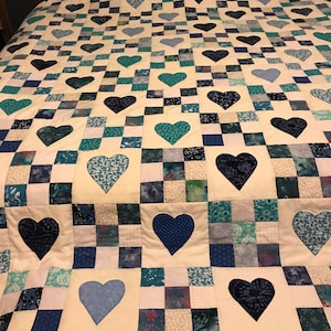 Blue hearts quilt. Nine patch quilt. Queen size quilt. Blue quilt. Quilt for sale.  Homemade quilt. Beautiful quilt