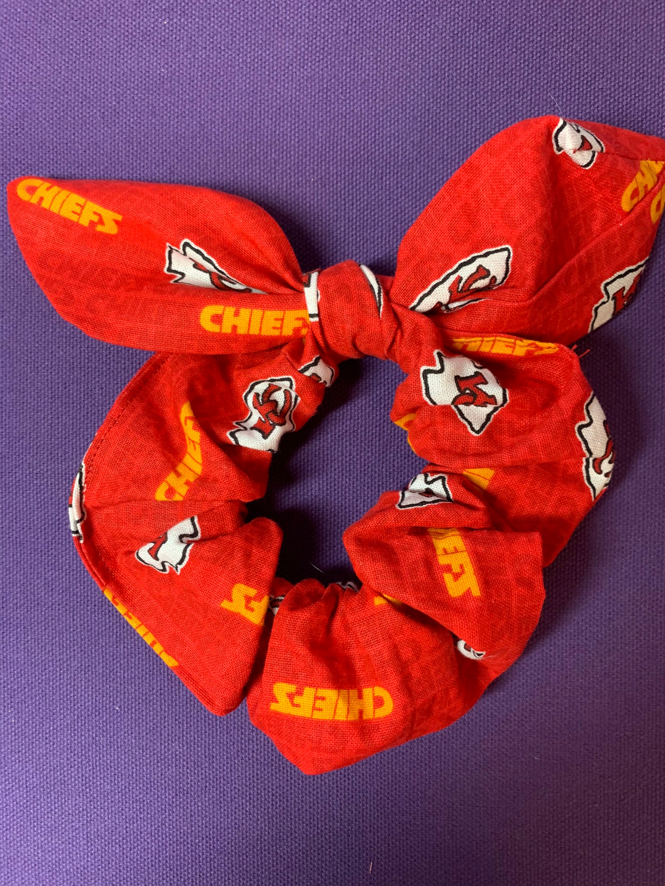 Kansas City Chiefs bow scrunchie
