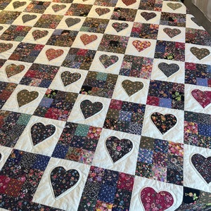 Black Floral Heart and Nine Patch Handmade Quilt. Quilt for sale.  Homemade quilt. Beautiful quilt