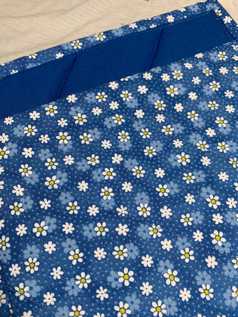 Daisies pocketed potholders homemade pot holders