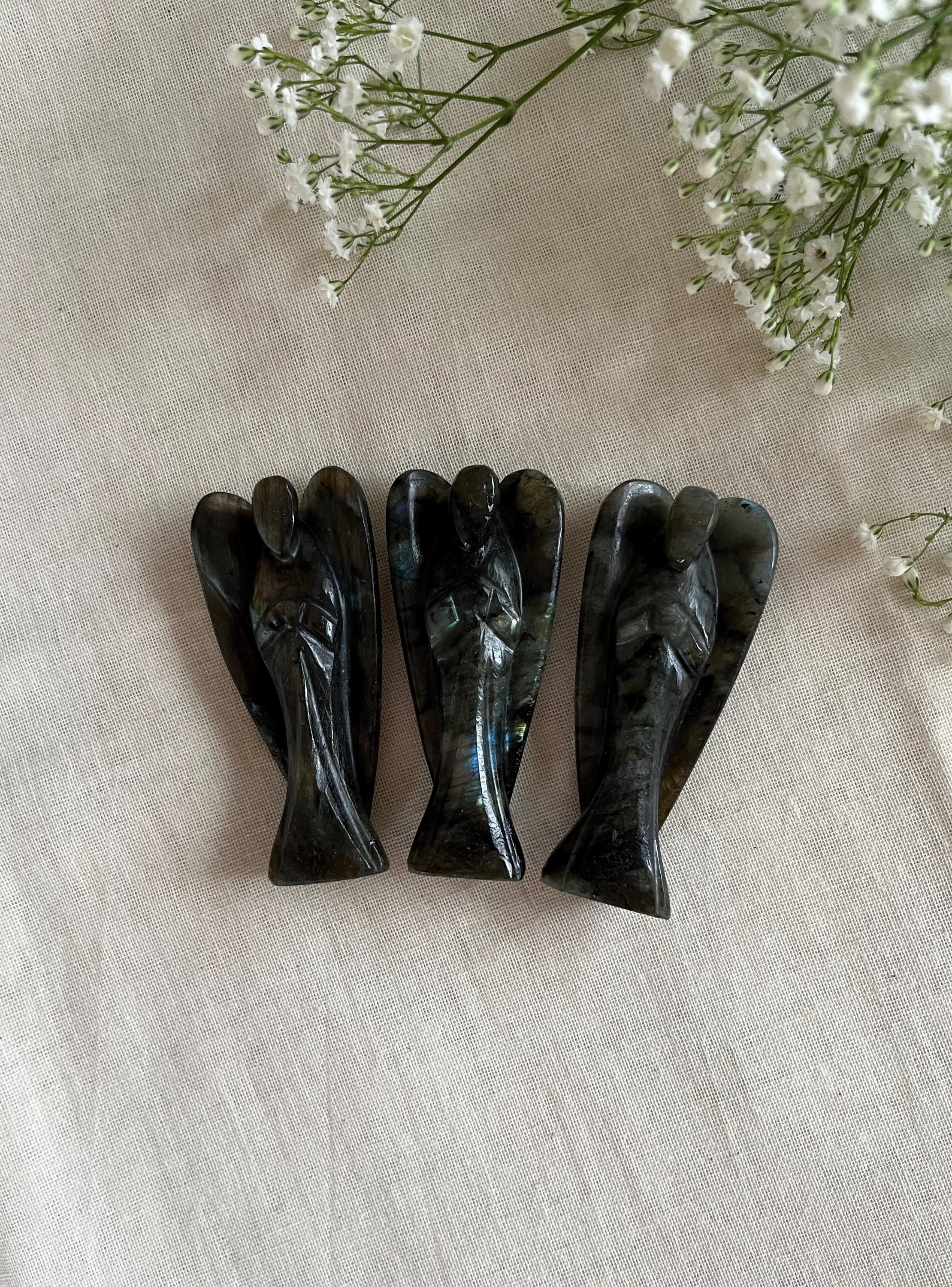 3インチ ラブラドライト エンジェル - 守護天使の置物 - サポート