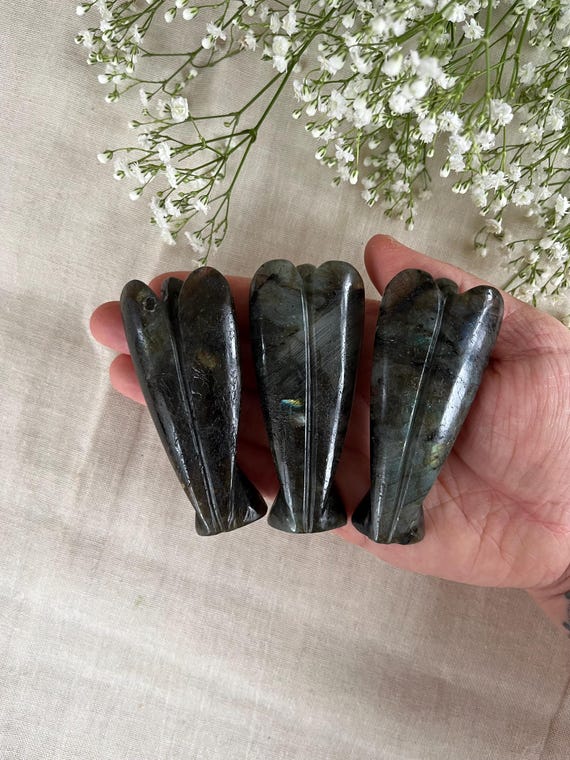 3インチ ラブラドライト エンジェル - 守護天使の置物 - サポート