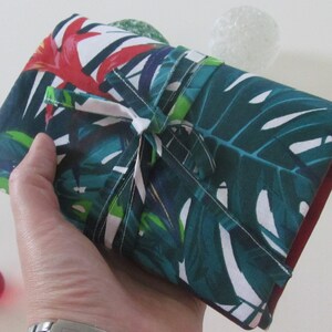 Saco envoltório de tarô Monstera Leaf verde branco vermelho, bolsa de baralho de cartas, bolsa oráculo, bolsa de tarô, guardião de tarô, presente temático de adivinhação, embreagem