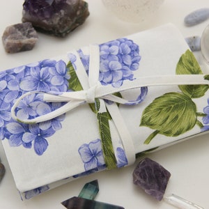 Sac de tarot d’hortensia avec couleur de doublure personnalisée , Enveloppement de tarot , Étui de jeu de tarot , Porte-tarot , Gardien de pont de tarot , Sac d’enveloppement de tarot