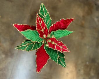 Poinsettia vert et rouge avec veines scintillantes dorées 11 po. de diamètre x 22 po. L, spray pour couronnes, centres de table, guirlandes, guirlandes, arbres de Noël, MTX70526