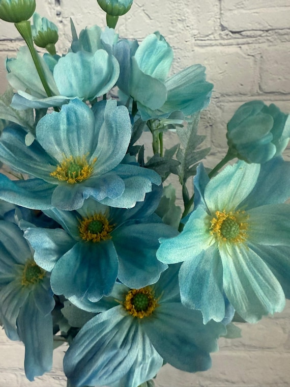 &Klevering タイルフラワーベース　ブルー★★★★★ Decorate Your Wall with Handcrafted Ceramic Blue Flowers – Chive