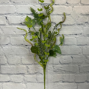 Fern Spray, Curly Moss Twig Grass and Fern Spray, 31&#39;, Greenery Wreath Embellishment Supply, Floral Supply, Floral Bushes, 62110SP31