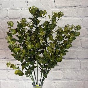 Green Sedum Filler Bush – 7 Stems, 20&quot; Tall – Realistic Plastic Greenery, 13638GN