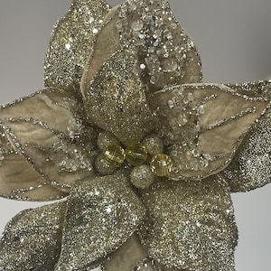 Champagne Poinsettia Stem, Velvet w/ Glitter Winter Spray for Wreaths, Centerpieces, Swags, Garlands and Christmas Trees, MTX73405