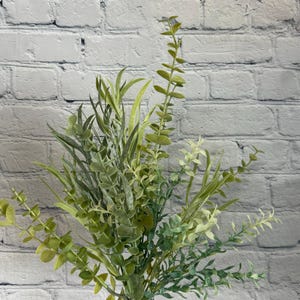 Eucalyptus Mixed Bush – 18” Greenery Filler for Spring & Summer, Floral Arrangements, Wreaths and Centerpieces, 84949