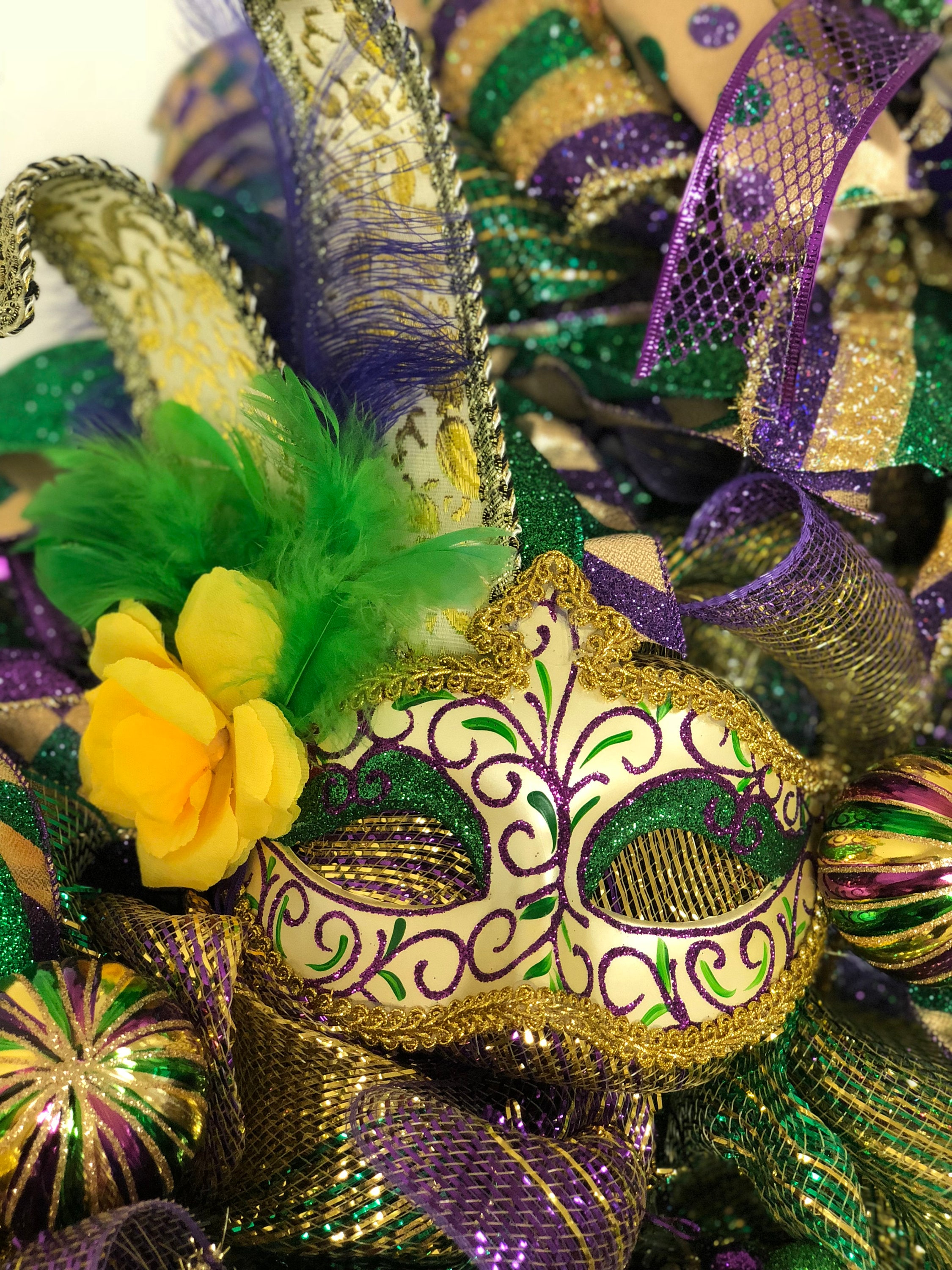 Mardi Gras Centerpiece Jester Mask Swag Mardi Gras Ball Deco